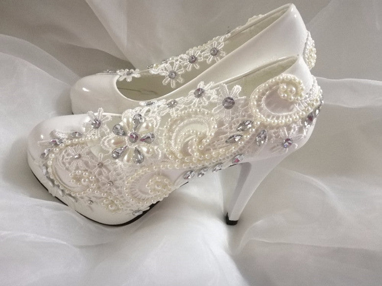 Model 2320 Lace & Pearls Bridal Heels