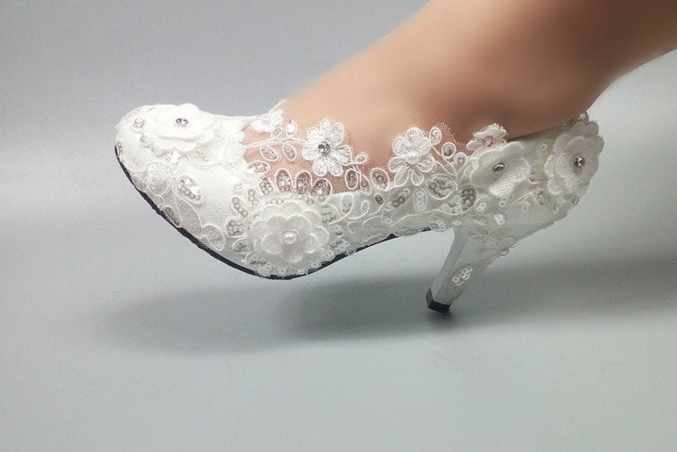 Model 2333 Daisy Days Lace Bridal Heels