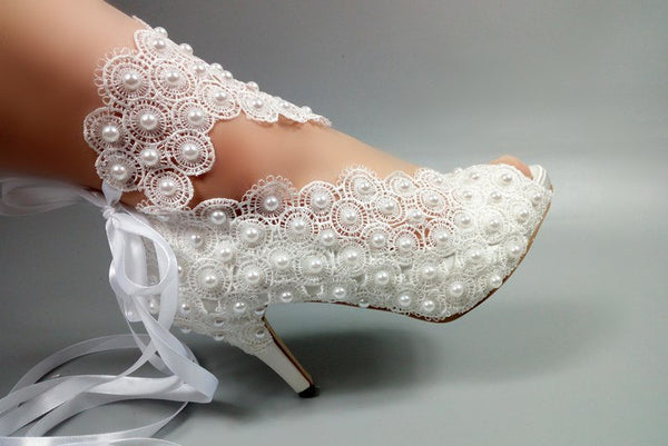 Model 2337 Polka Dot Pearls & Lace Bridal Heels