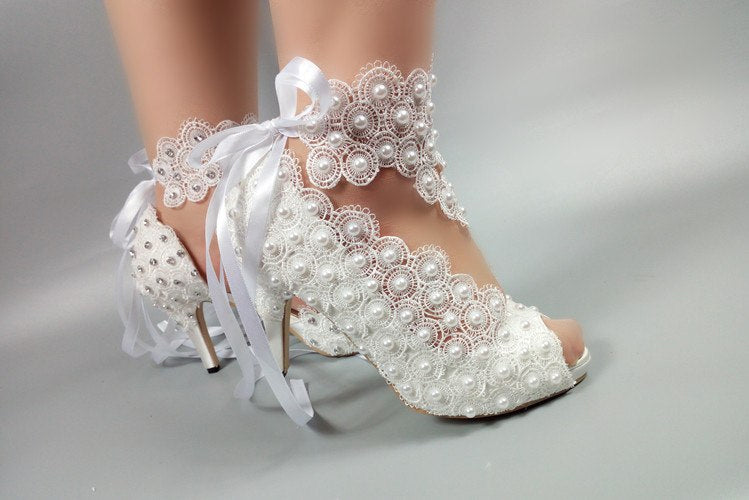 Model 2337 Polka Dot Pearls & Lace Bridal Heels