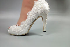 Model 2339 Swag Lace Bridal Heels